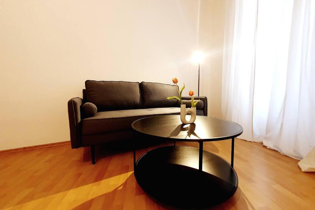 Savoir Vivre Apartments Rueppgasse Виена Екстериор снимка